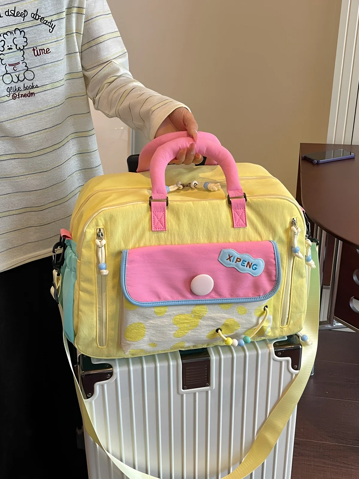 large-capacity-short-trip-travel-bag-high-aesthetic-commuting-boarding-bag-lightweight-casual-diagonal-backpack-sports-fitnes