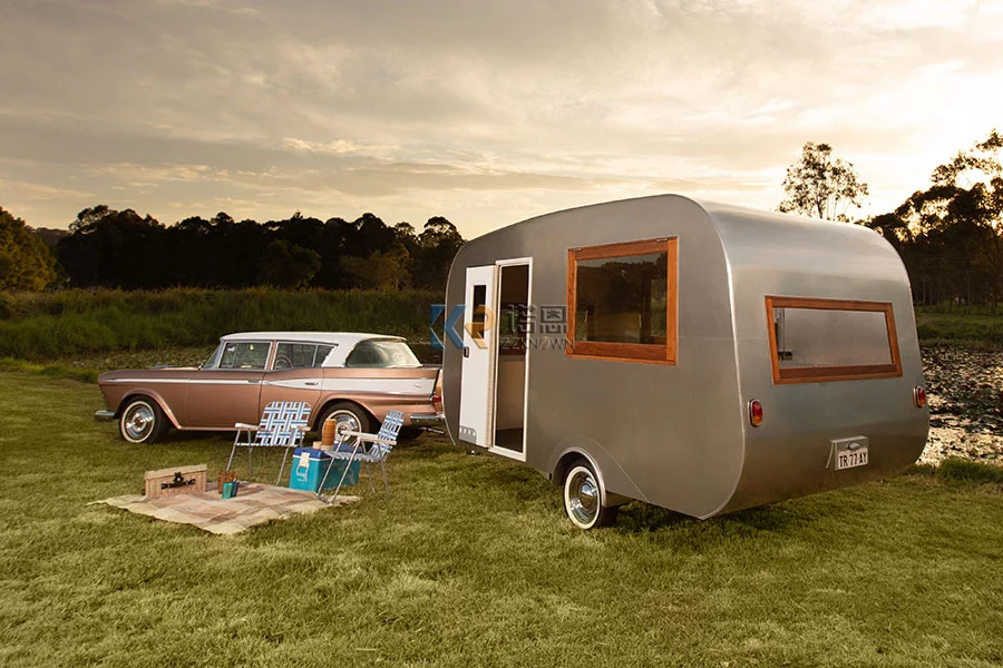 ชายหาดที่กำหนดเองโทรศัพท์มือถือบาร์กาแฟรถบรรทุกมือถือร้านอาหาร Trailer อาหารติดตามเตาอบทอด