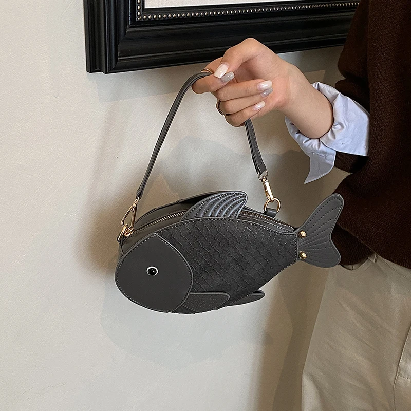 Koi-Fisch-förmige Umhängetasche, Damen-Sling-Bag, Kreative PU-Handtasche, Niedliches Einzigartiges Design für den täglichen Arbeitsweg, Münzbörse – Detail 21