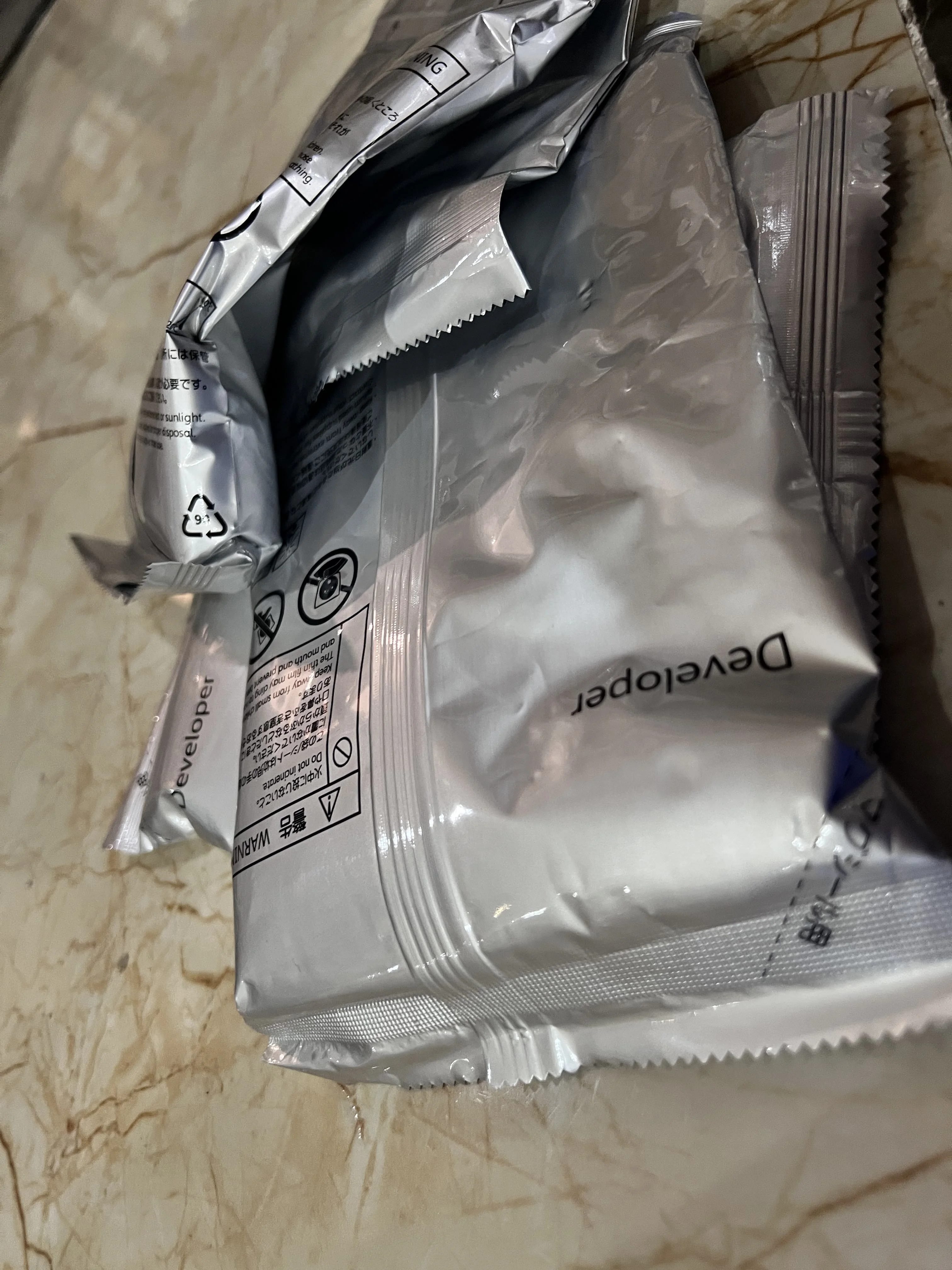 

1pcs Developer Powder KCMY For Xerox DC240 242 C75 J75 C70 C60 500 7550 6500 550 5065 7600 700 550 560 5580 6680 7780 6550 C7550