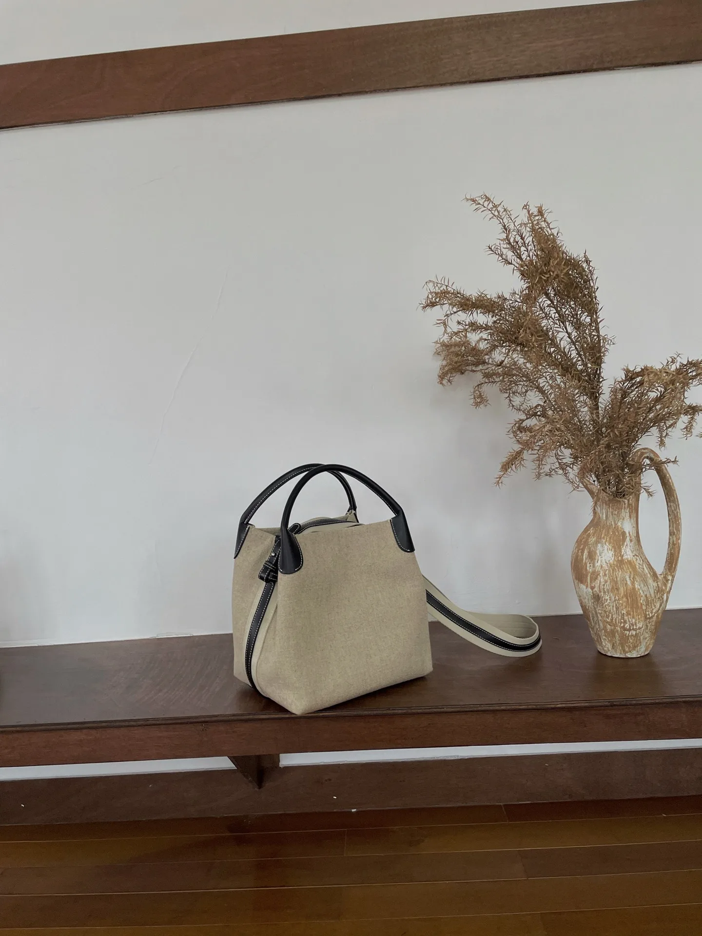 Dave & Di Bolsa de couro retro para mulheres, grande capacidade, nicho vegetal, bolsa de cesta crossbody, lazer