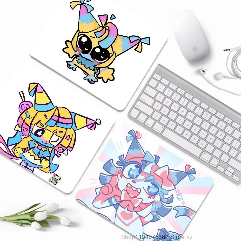 Y-Yatta Anime Mousepad Small LockEdge Mouse Pad For Gamers Computer Desk Pad Rectangular Anti-slip Rubber