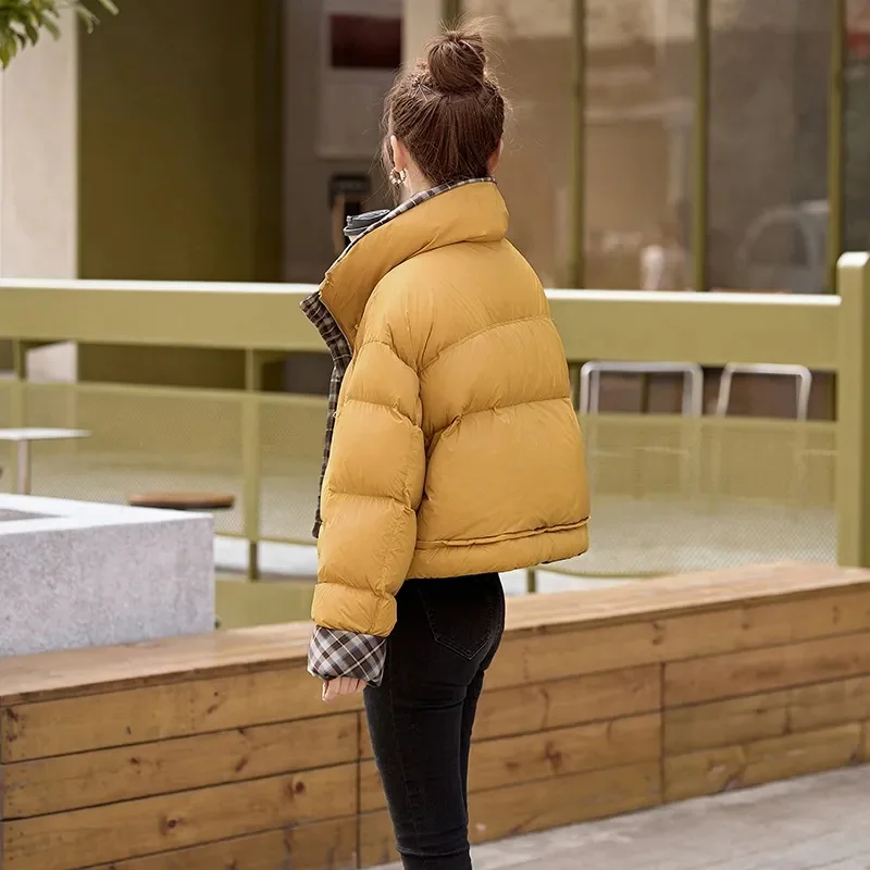 Giacca corta imbottita in cotone Inverno 2025 Nuovo piumino coreano Donna Parka Moda Outwear Donna Temperamento Cappotto Top Donna