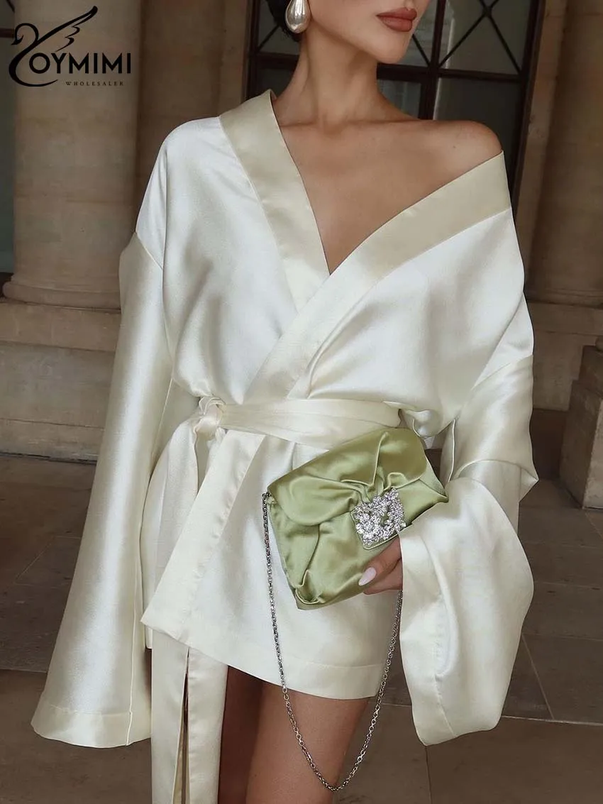 Oymimi Casual Beżowa Satynowa Sukienka Damska Elegancka Koronkowa Sukienka z Dekoltem w Serek Modna Prosta Mini Sukienka z Długim Rękawem Streetwear