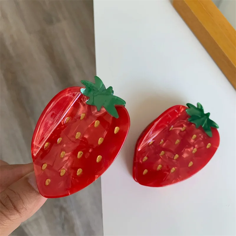 YHJ Fresh Strawberry Hair Claw Cute Fruits Ins Acetate Hair Claw Clips Girl Hair Accessoires for Women