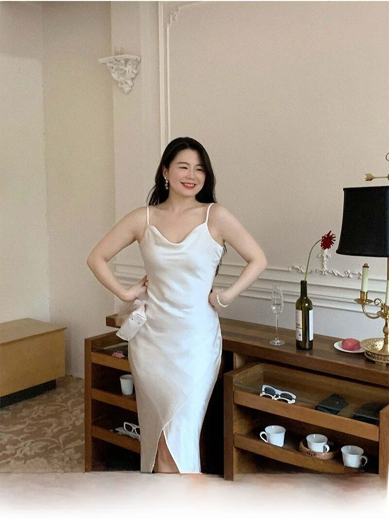 

Летнее атласное платье Ml Jasmine больших размеров 2024, белое, сексуальное, на бретельках, длинное, в деловом стиле, с завышенной талией, А-силуэт, корейская версия