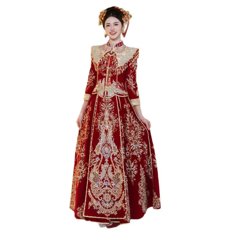 Gaun pengantin bergaya Cina dengan kerah berdiri model baru, motif naga dan phoenix, untuk acara keluar dan mengantarkan pengantin.