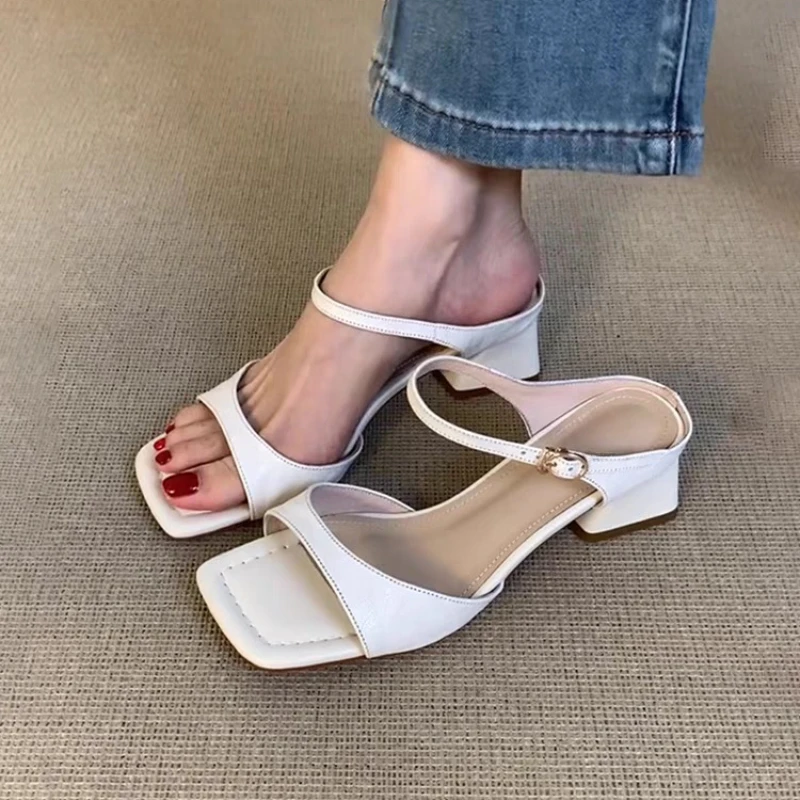 Wide Simple Flip Slippers 2025 - đánh giá và giá Wide Fit Heels