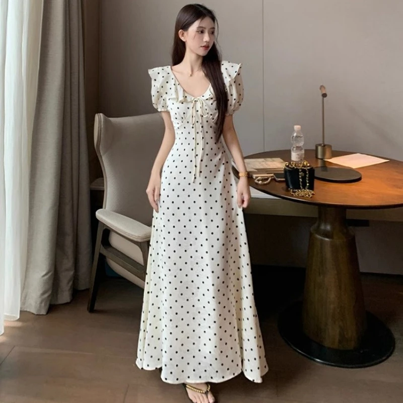 French Gentle Polka Dot Dress for Women 2026Summer New Fashion Collection Waist Cinching Sweet Temperament Lotus Leaf Edge Skirt