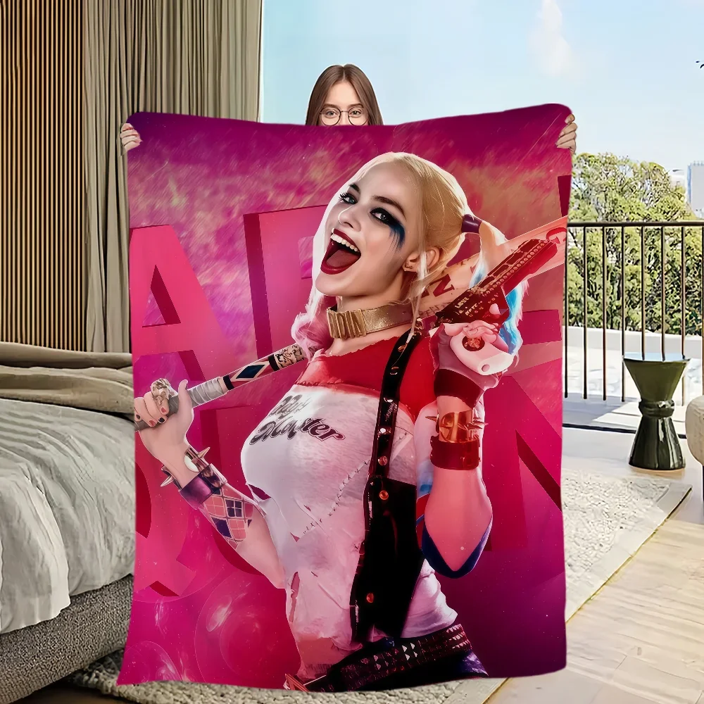 Harley・Quinn Movie Collage Flannel Throw Blanket Soft Warm Cover For Sofa Bedroom Dorm Teen Decor Villain Pattern Gift For Fans