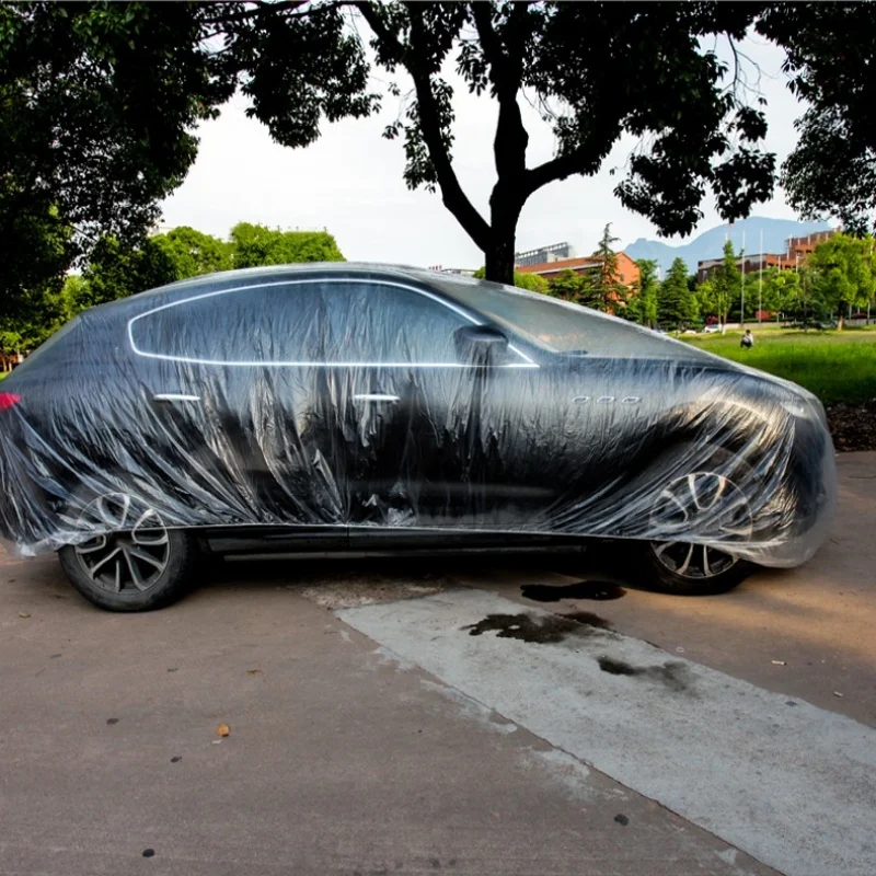 غطاء سيارة عالمي يمكن التخلص منه مقاس M/L/XL غطاء خارجي مقاوم للماء مع غطاء غبار مرن