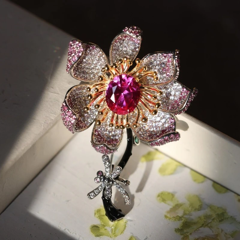 Luxury 3D Gradient Red Lotus Brooch Elegant Lapel Pin Suit Accessory Fashion Jewelry Gift for Women