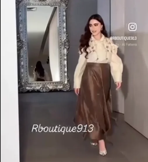 

Women Formal Long Sleeves Bespoke Occasion Gown Evening Dresses Pastrol Unisex Jersey Retro Dubai Saudi Arabic Prom Customized