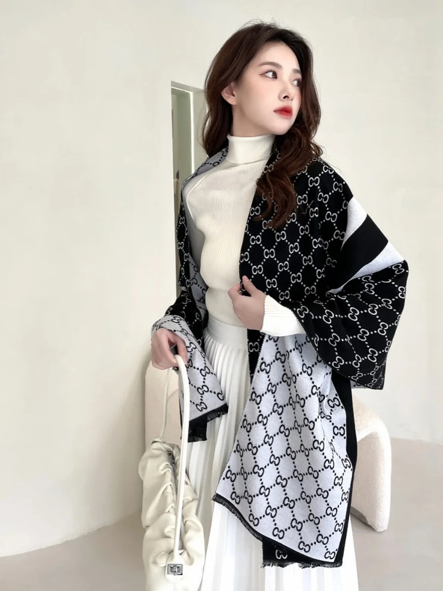 Echarpe-camere-pour-femme-en-laine-d'hiver-protection-des-epaules-couverture-de-sieste-de-bureau-elegante-imprimee-a-la-mode-coreenne