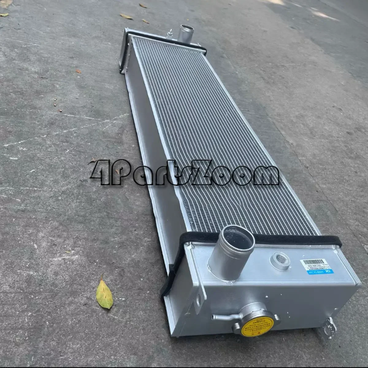 

Water Tank Radiator LQ05P00041S010 Fits For Kobelco Excavator SK250-8 SK250LC-8