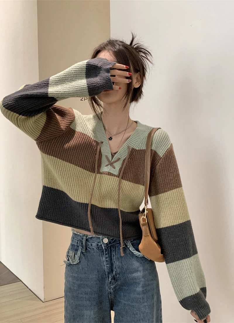 

Vintage Contrast Color Striped Pullovers Women Autumn Winter New Loose Fit V-Neck Knitted Sweaters Fashion Lace Up Cropped Tops