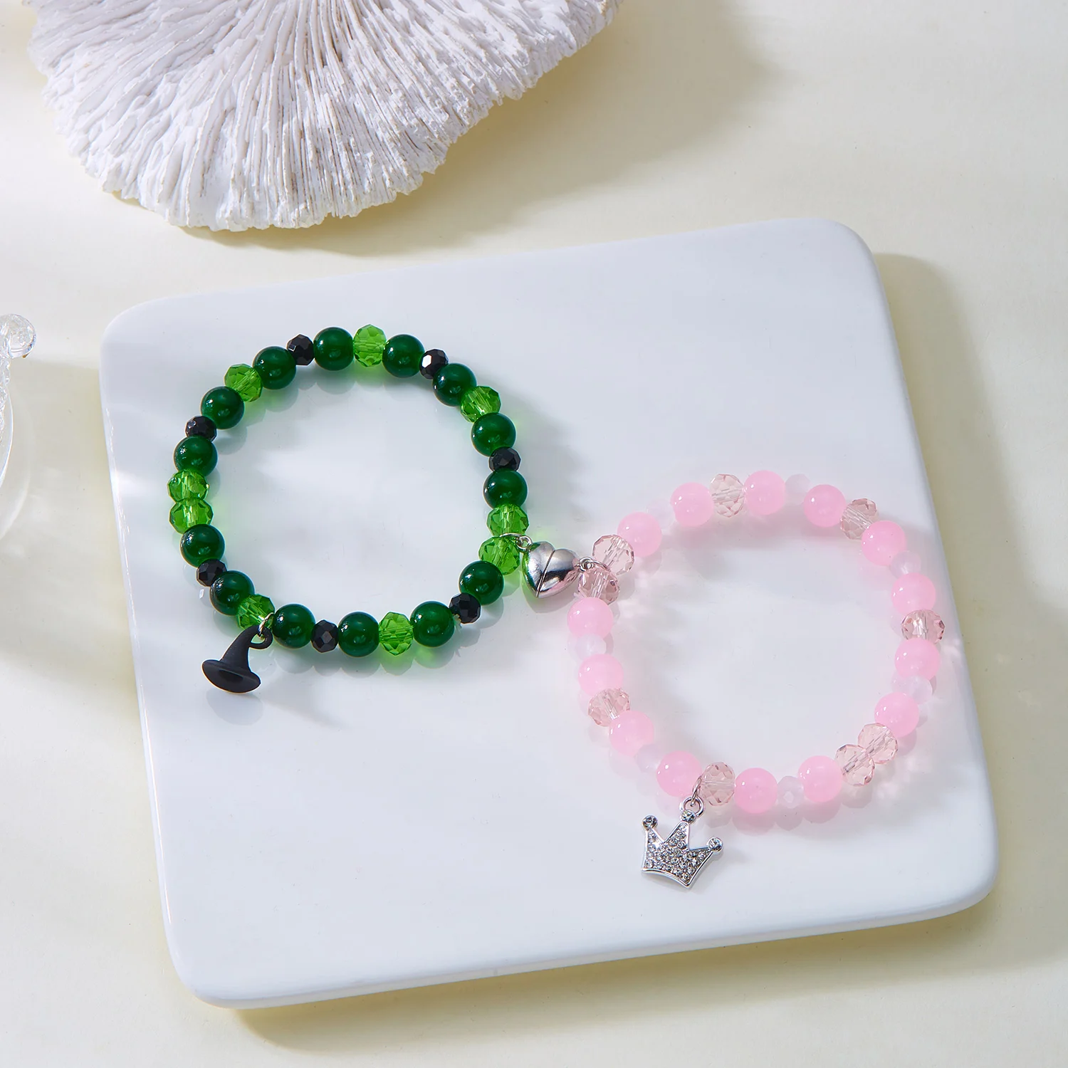 2 Stück Zauberstab-Hutkrone, passende Armbänder für Frauen, süße rosa grüne Perlen, handgefertigtes Stretch-Armband, BFF-Schmuck, Geschenke – Detail 2