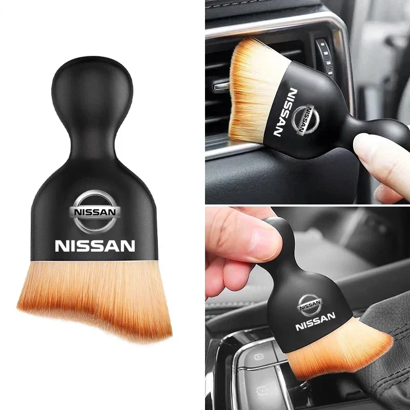 For Nissan Qashqai Juke Sentra Altima Versa Maxima Almera Rogue 1Pcs Protable Car Dust Removal Cleaning Brush Clip Accessories