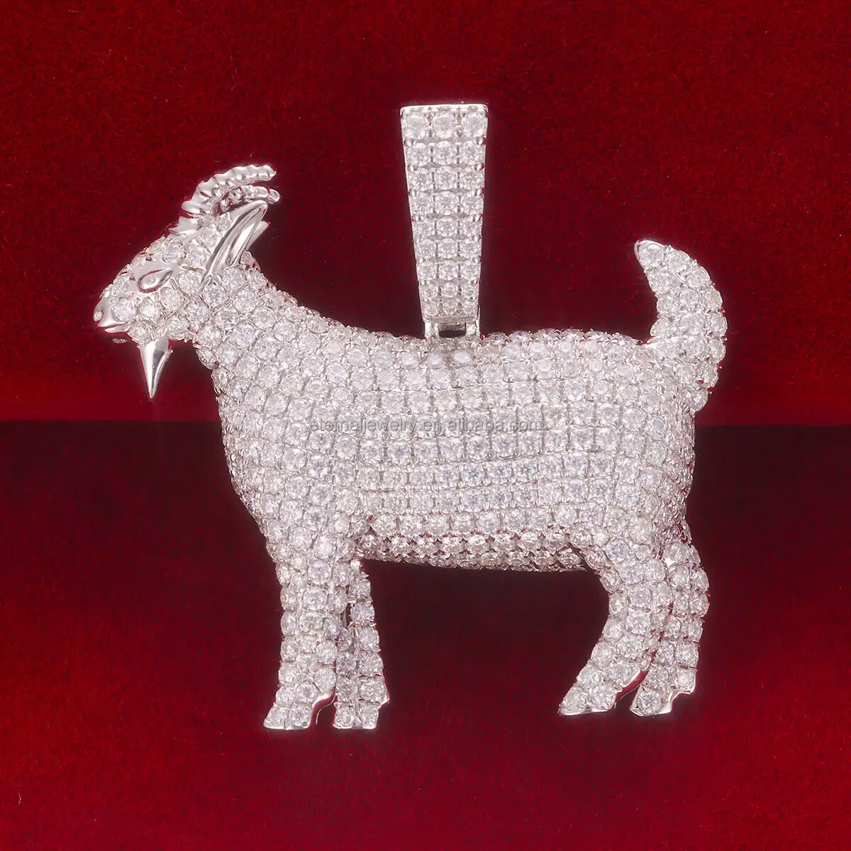 Factory Customized Iced out Goat Pattern Pendant 100% Passed Diamond Tester S925 Silver VVS Moissanite Fashion Hiphop Pendant