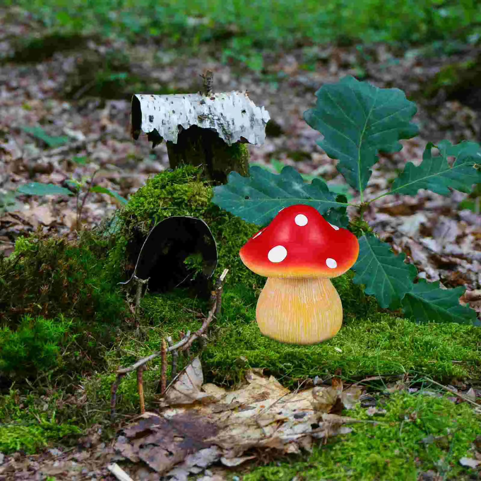 Scatola nascosta per funghi Funghi Portachiavi per risparmiare chiavi Mini statua Nascondi esterno Decorazione da giardino in resina Nasconditori per ufficio Falsi