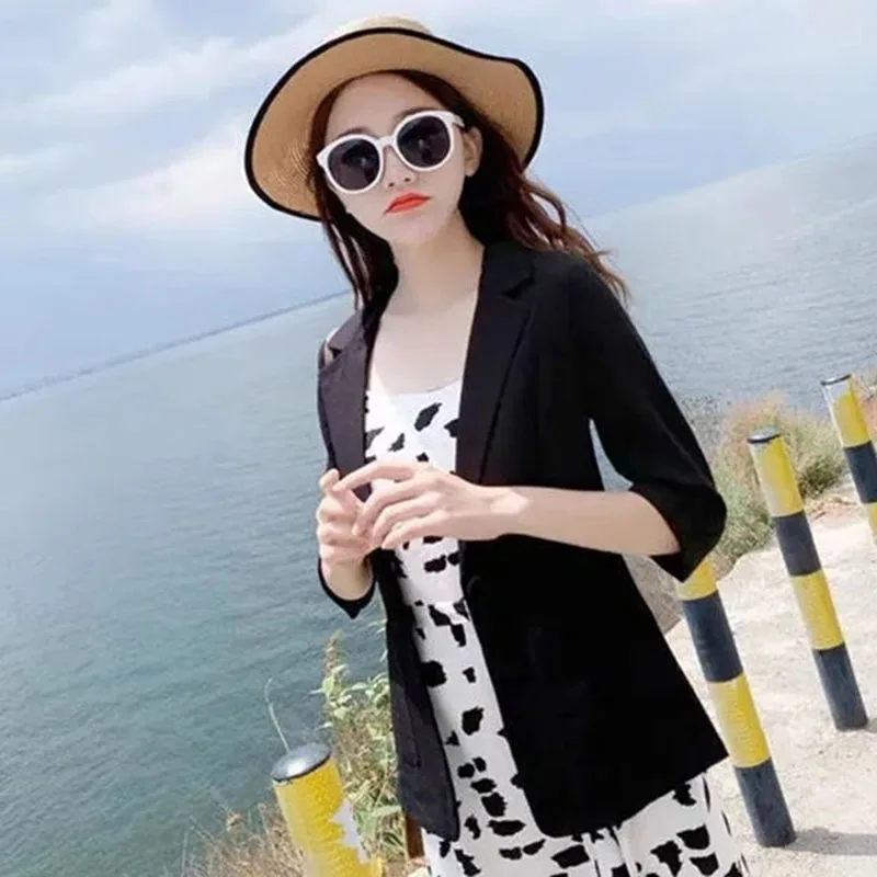 Korean Women Summer Short Small Blazer Jacket 2024 New Female Loose Fit Solid Color Thin Style Seven Points Sleeve Suit Top Coat