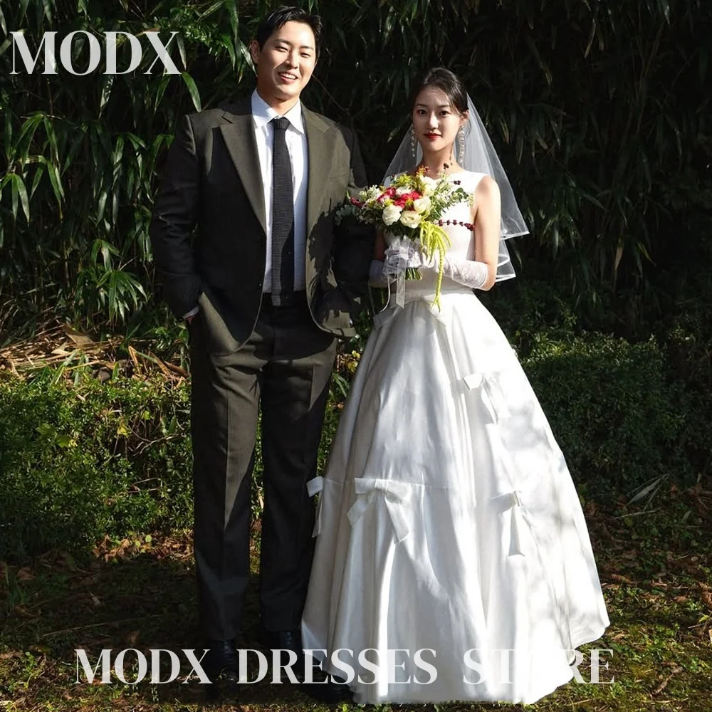 

MODX Elegant O-Neck A-line Wedding Dresses Ribbon Sleeveless 웨딩드레스 Korea Photoshoot Floor-Length Customised Bridal Gown 2025
