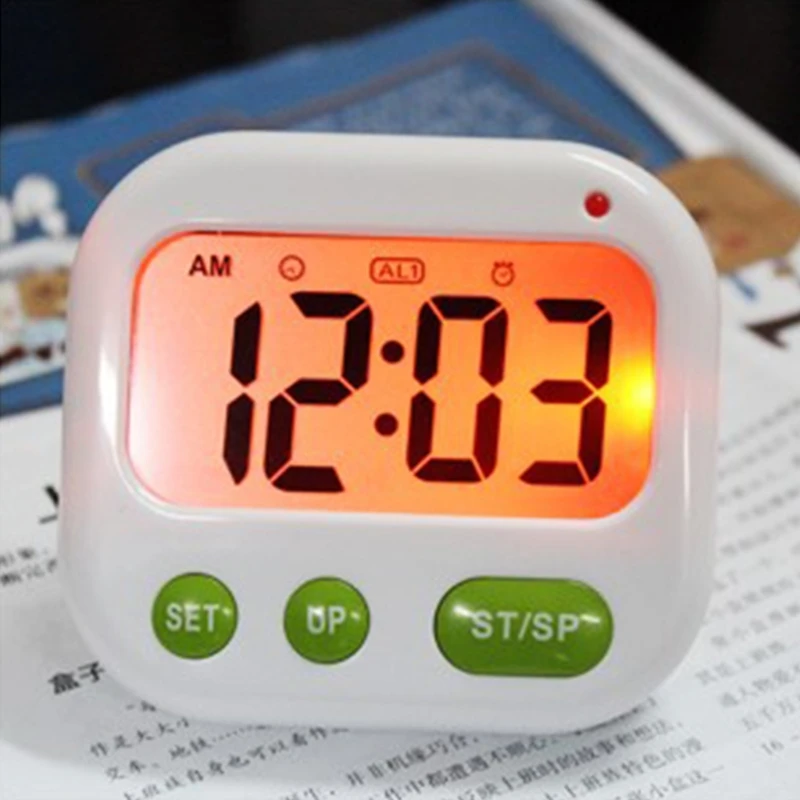 Digital Alarm Clock Vibration Clock with Backlight 12/24 Hour Alarm Clocks with Optical Music/Vibration Portable Timer