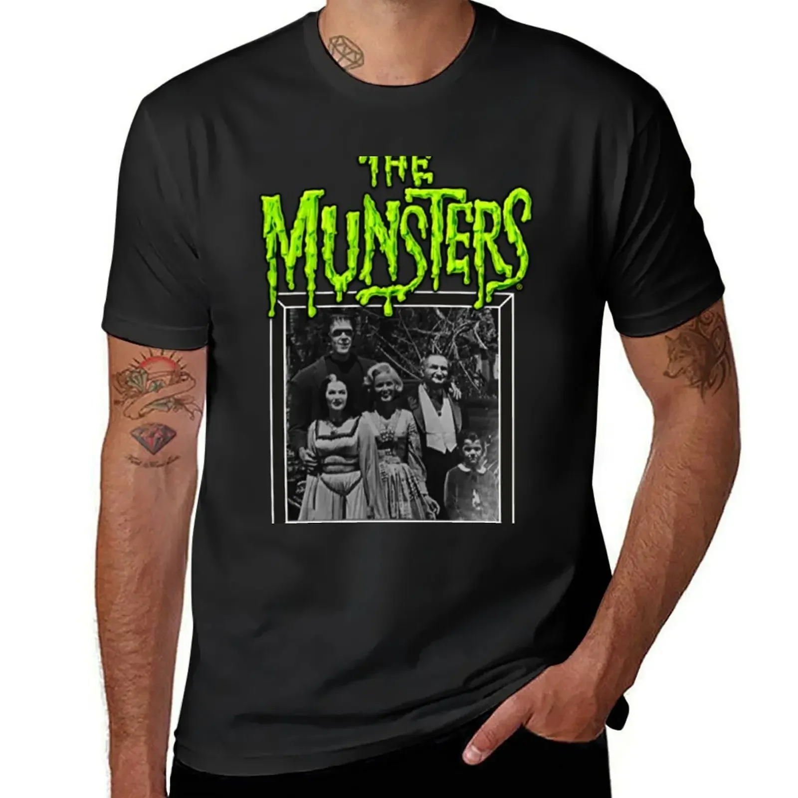 

Les Munsters T-Shirt customizeds oversized t shirt cheap stuff mens champion t shirts