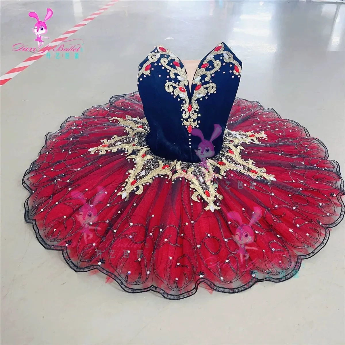 Danyi professional Esmeralda ballet costume black and red performance fluffy skirt dish skirt customized tutu competition