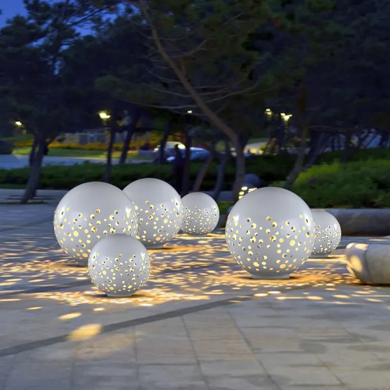 

Outdoor spherical hollow sculpture spherical waterproof lawn light square scenic B & B courtyard landscape light