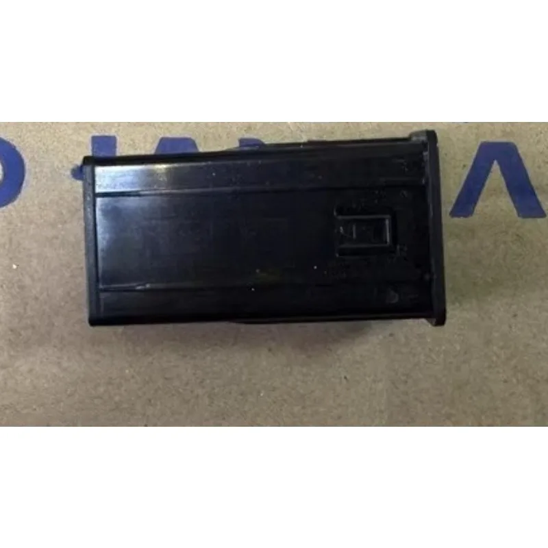 

Абсолютно новая оригинальная карта памяти TF (microSD) для Changan Deepal S7, SL03, S07