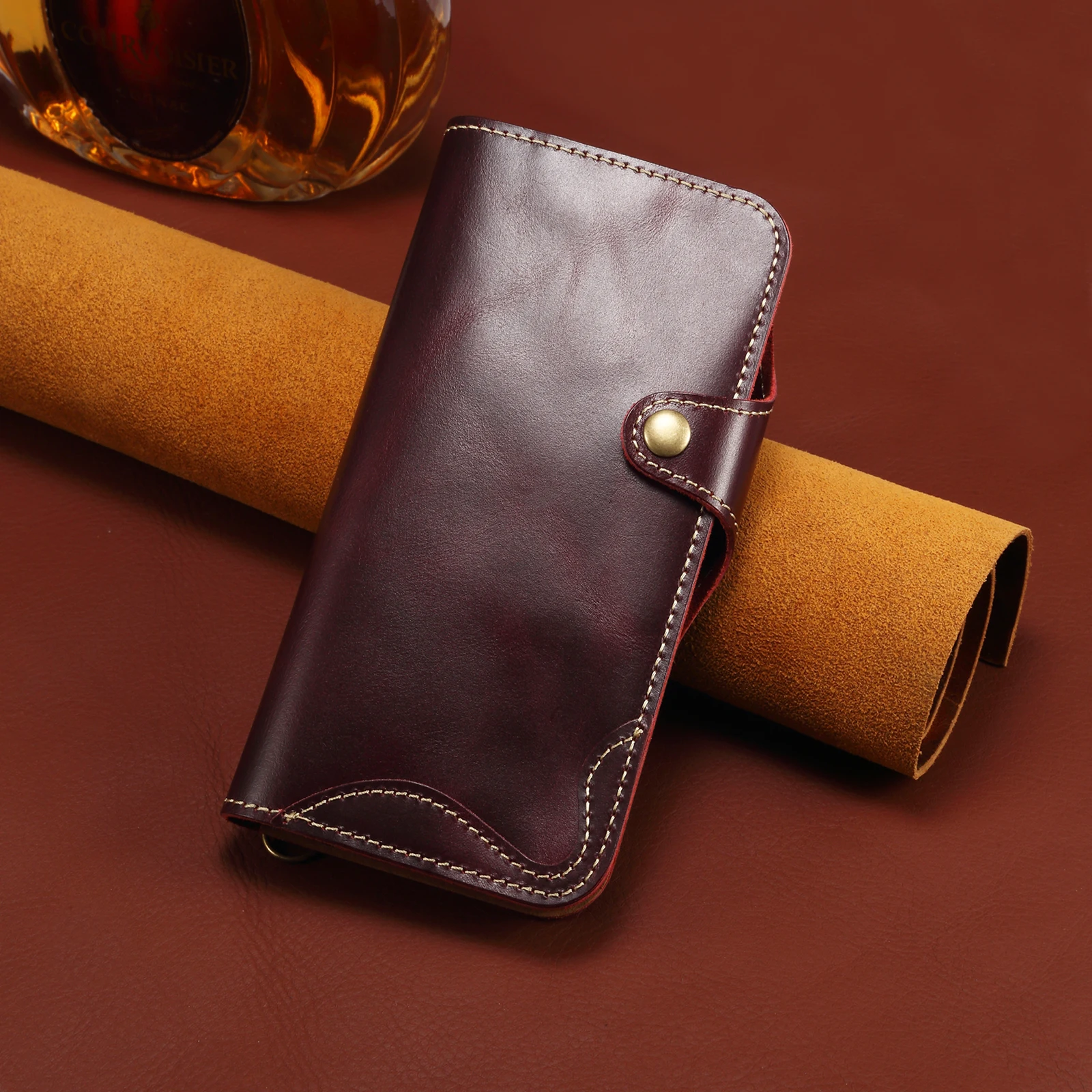 

Vintage phone case for iPhone 17/17 Pro/17 Pro Max, with wrist strap, multiple card slots, and all-around drop protection