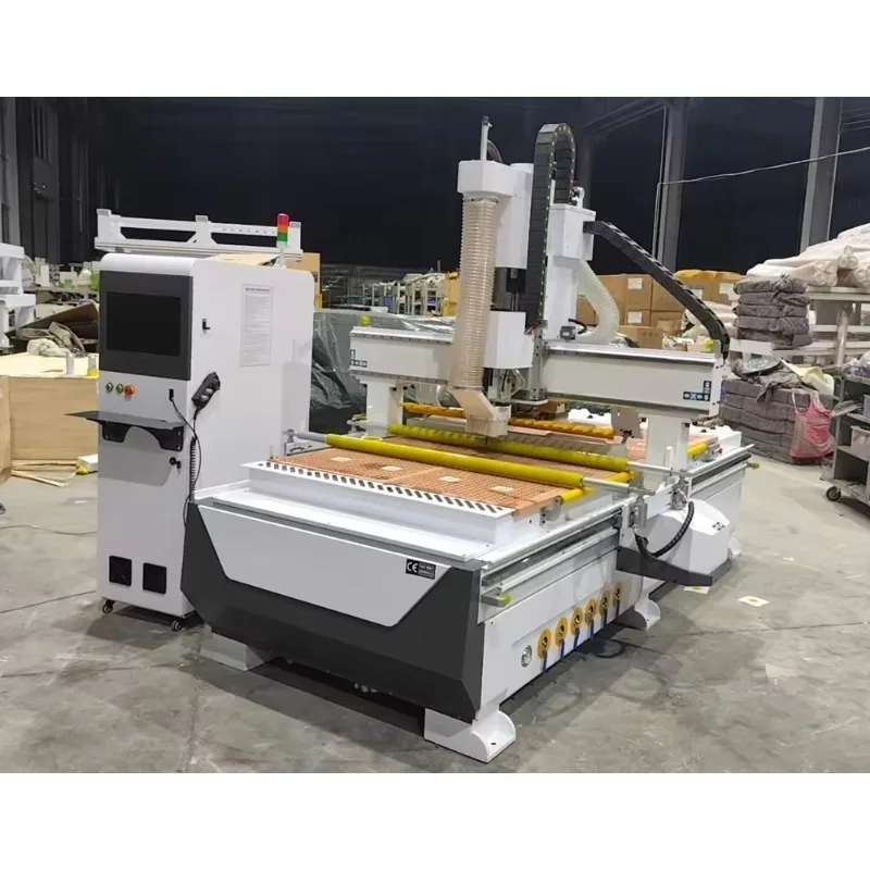 Customizable 1025 1328 Atc Cnc Router Machine Guan Diao Cnc 3 Axis CNC Milling Machine for Furniture Cabinet Wood