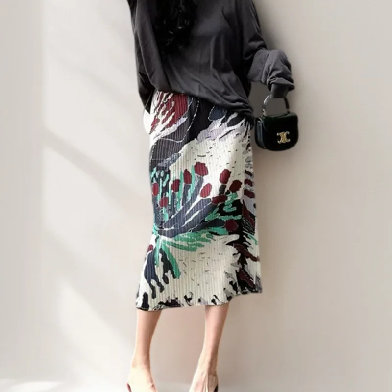 Elegant Pleated Midi Skirt Women's Side Slit Straight Cut Bodycon Skirt Fashionable Versatile Polyester Casual Wear