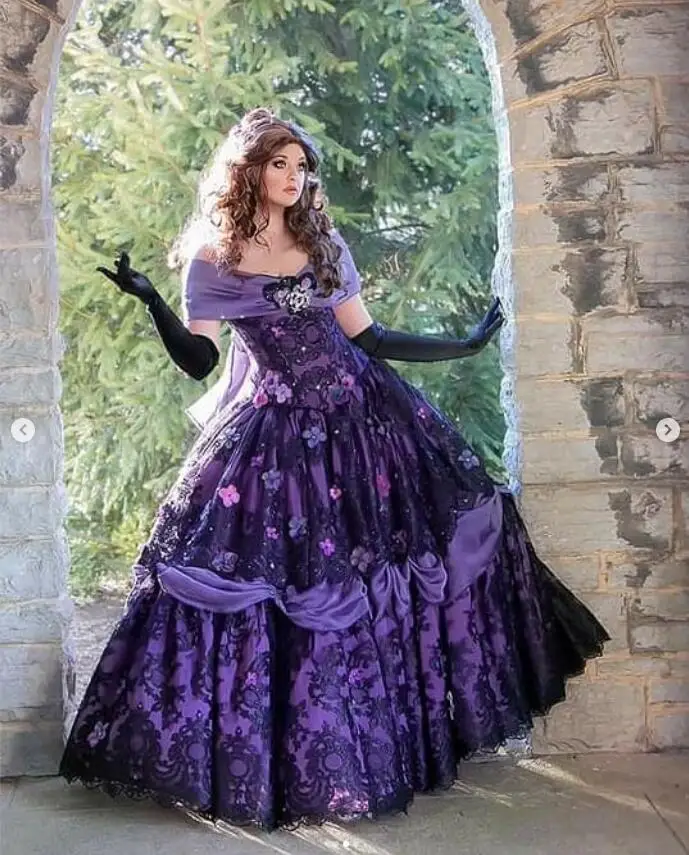 Gothic Belle Victorian Floral Muave Black Quinceanera Dresses with Flower Puffy Skirt Lace-up Corset vestidos de xv