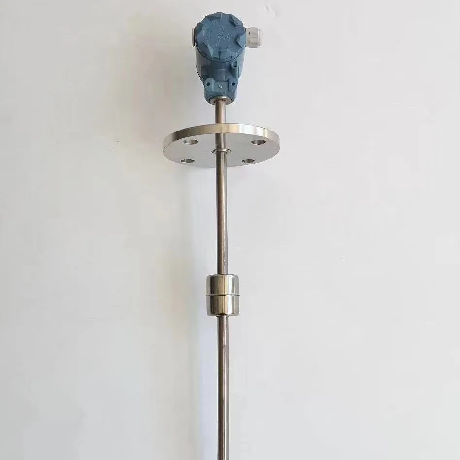 Trasmettitore di livello a galleggiante magnetico Regolatore dell'acqua Carburante Liquido Verticale 4-20mA Sensore continuo Sensore di livello del misuratore dell'olio