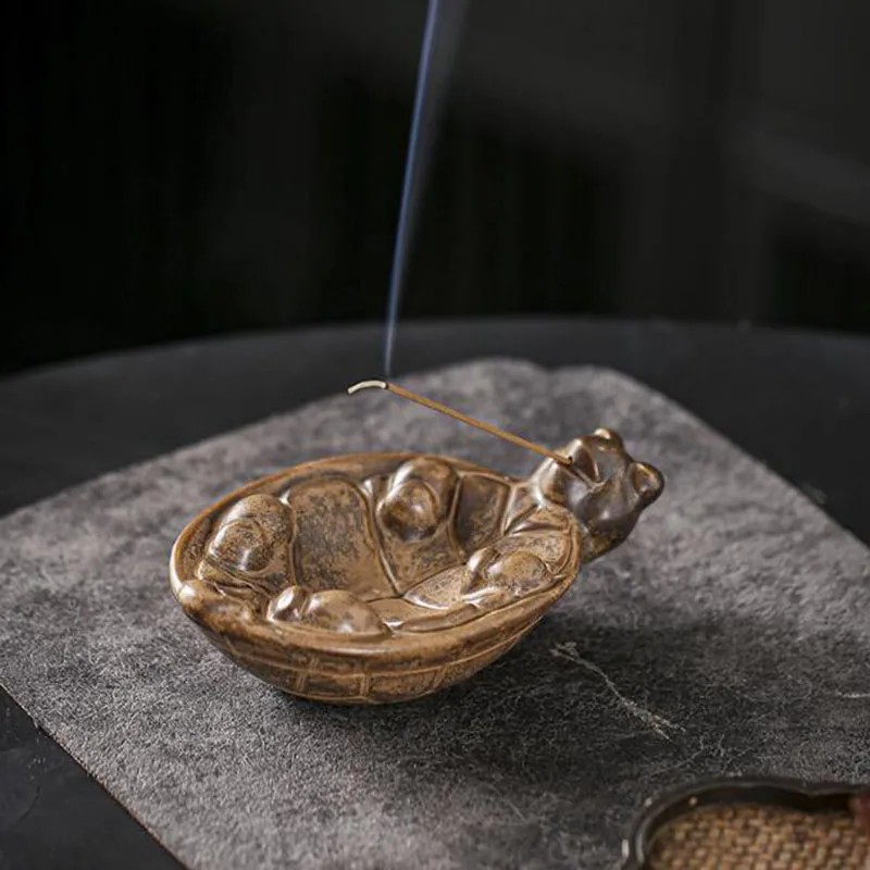 Creative Ceramic Brown Turtoise Stick Incense Base Sandalwood Fragrance Censer Incense Burner Chan Tea Ceremony Home Decor