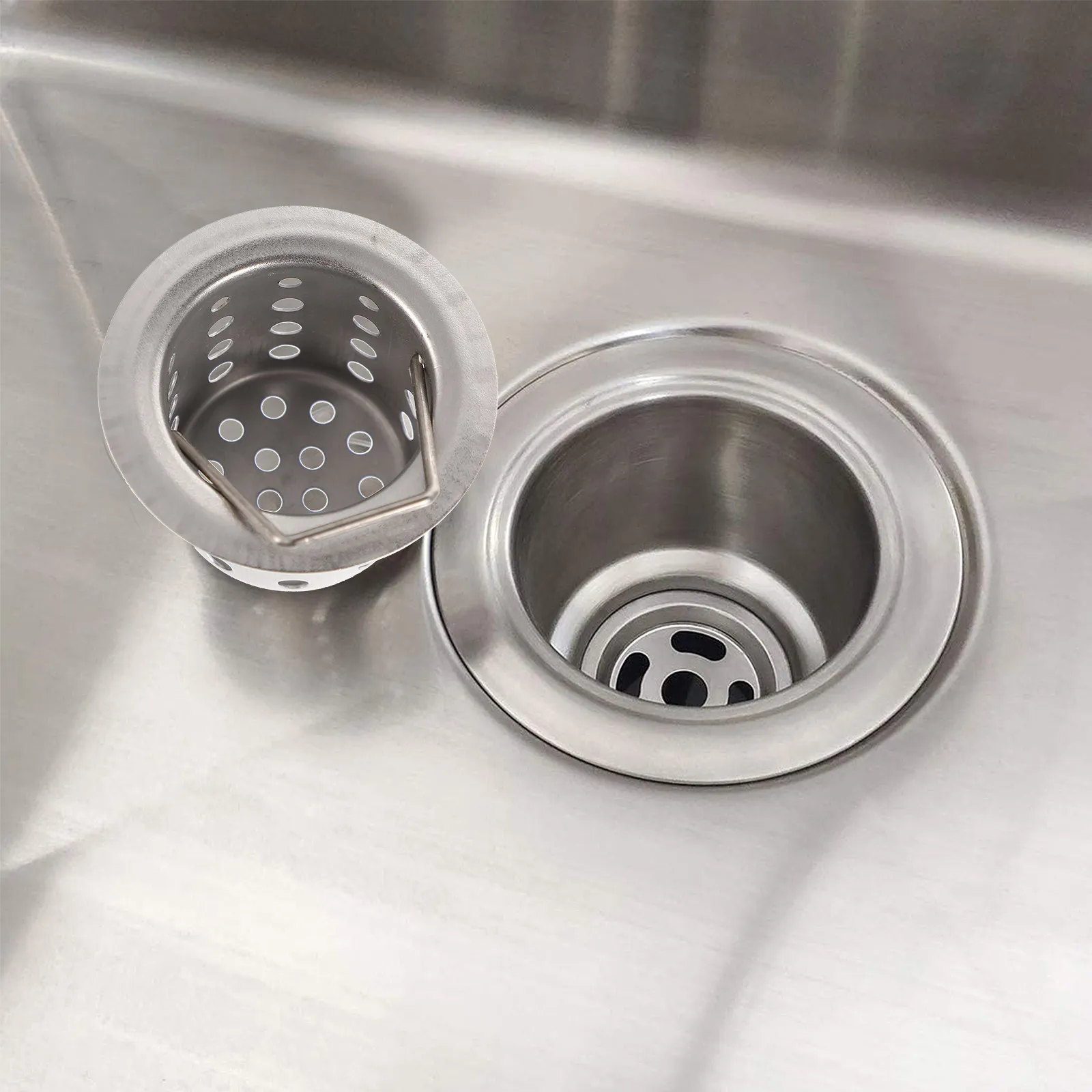 

Premium Stainless Sink Strainer Basket for Kitchen Drain Efficient Food Particle Blocker Stable Fit No Slip Design Smooth Liquid