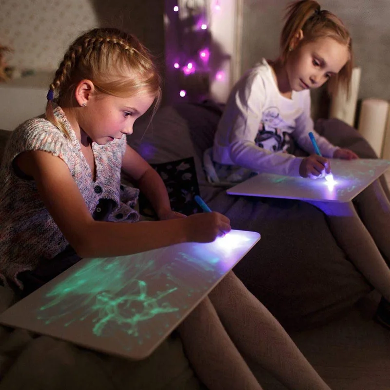 A5 Russian Luminous Drawing Writing Board Toy Creative Glow-in-the-dark Board Kids Light-emitting 3D Drawing Handwriting Board