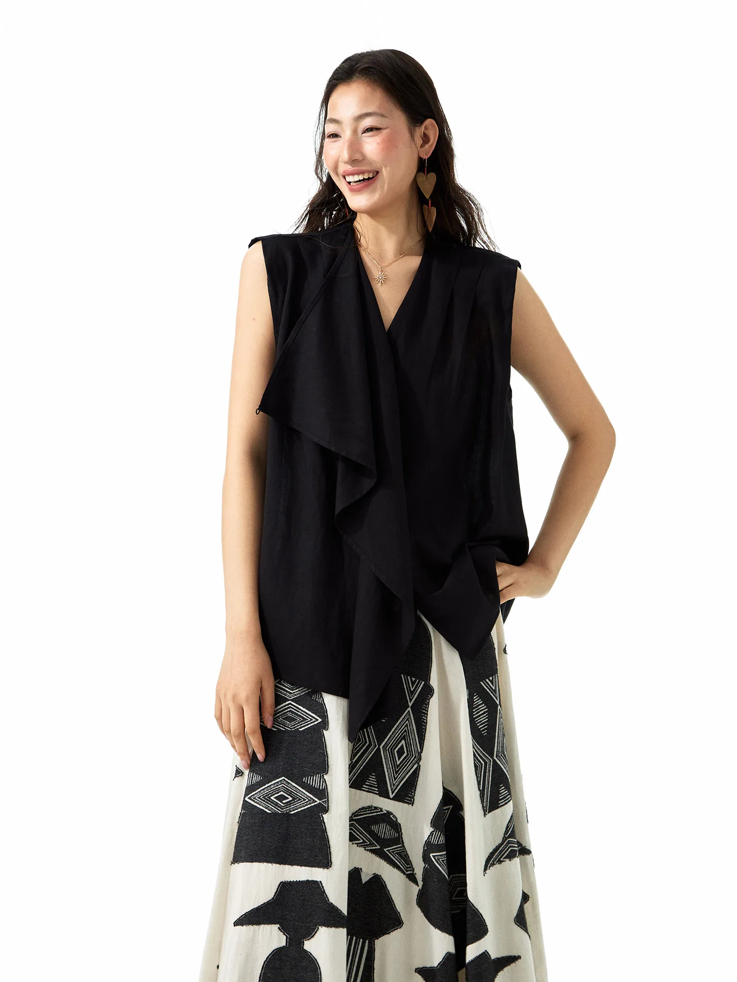 

Элегантная женская черная блузка без рукавов с V-образным вырезом и асимметричным подолом, свободного кроя, дышащая, комфортная, из волокна Lenzing