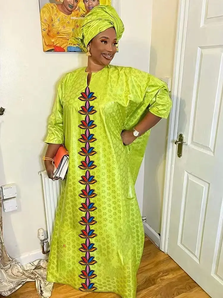 

African Bazan Style Custom New Robe Print Elegant Classic Plus Size Four Seasons Handicraft Exhibition Gown