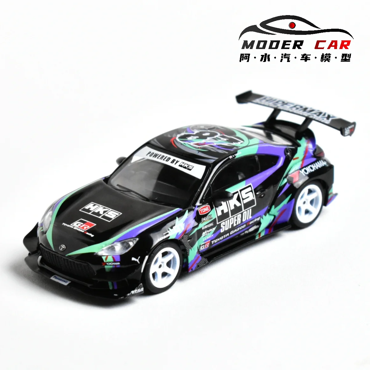 

Литая под давлением модель автомобиля MINIGT TSM 1005 1:64 GR86 HKS