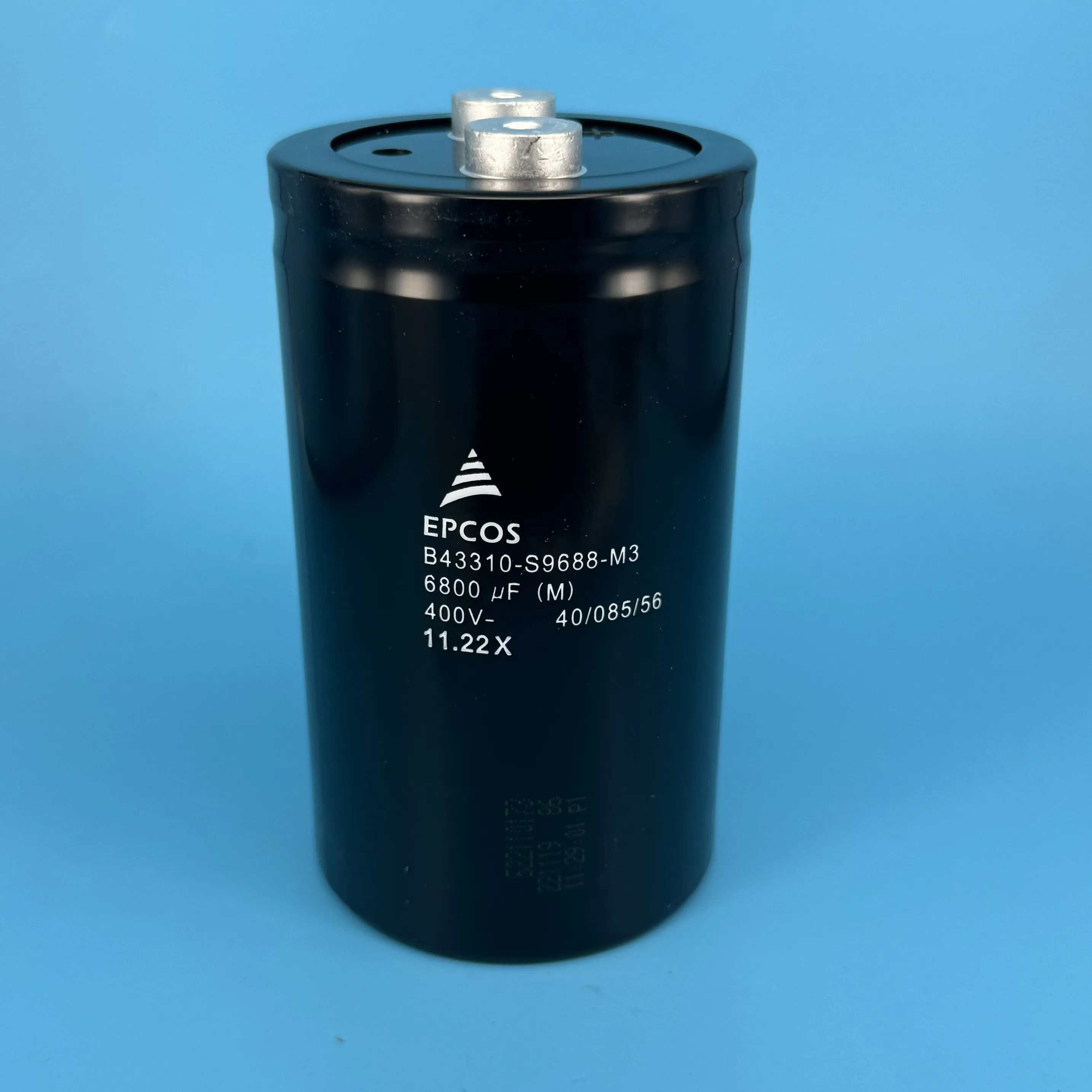 Brand new original capacitor B43310s9688m3 77x130mm m5 terminal. Please make sure it is genuine and has a mirror bottom