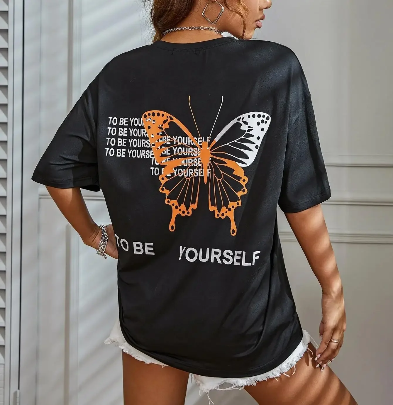 

Женская футболка с принтом «To Be Yourself», удобная хлопковая футболка, мягкая дышащая модная одежда, оригинальные футболки с круглым вырезом