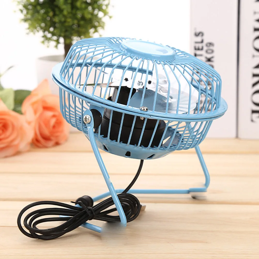 USB 4-inch mini-tafelventilator Draagbare aluminium bladen Metalen frame Verstelbare rubberen voetjes voor kantoorslaapzaal Stille koeling Vloerventilator