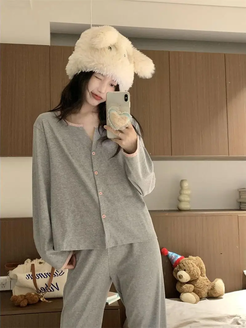 

Новинка 2023 года, женский комплект из длинного кардигана Spwear, повседневная домашняя одежда, весенне-осенняя однотонная верхняя одежда, простая одежда для отдыха для девочек...