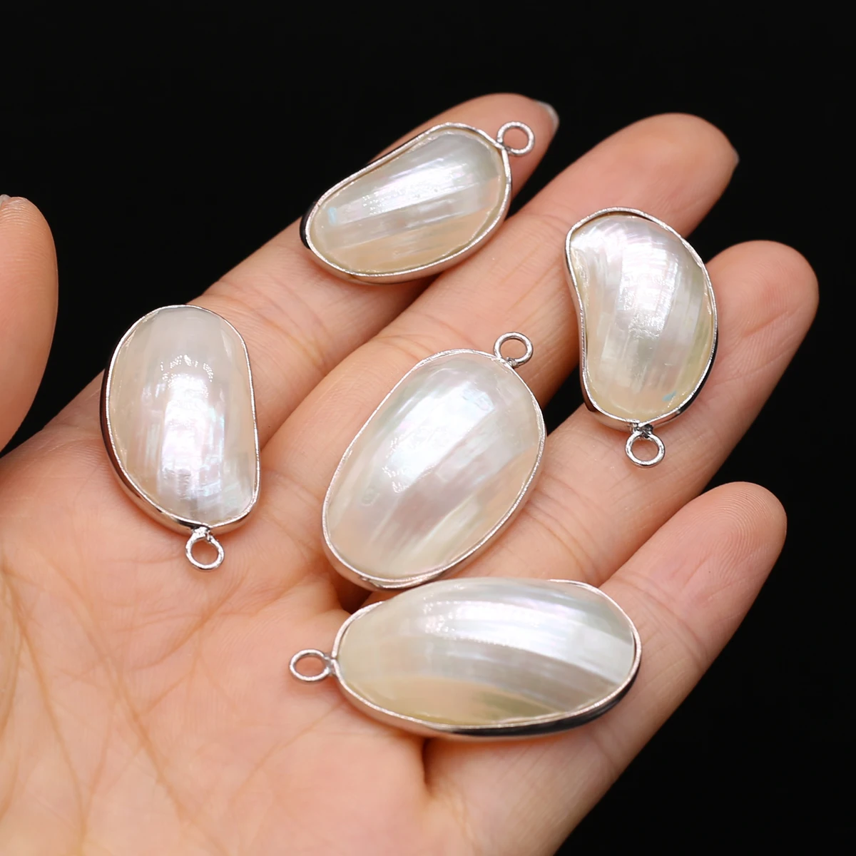 

Natural White Shell Cabochon Bead Pendant Mother of Pearl Connector Charms for Jewelry Making DIY Necklace Bracelet Supplies