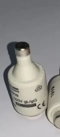 

5pcs/LOTS DIIGG50V2 DIIGG50V4 DIIGG50V6 DIIGG50V10 DIIGG50V16 DIIGG50V20 DIIGG50V25 FUSE NEW ORIGINAL STOCK