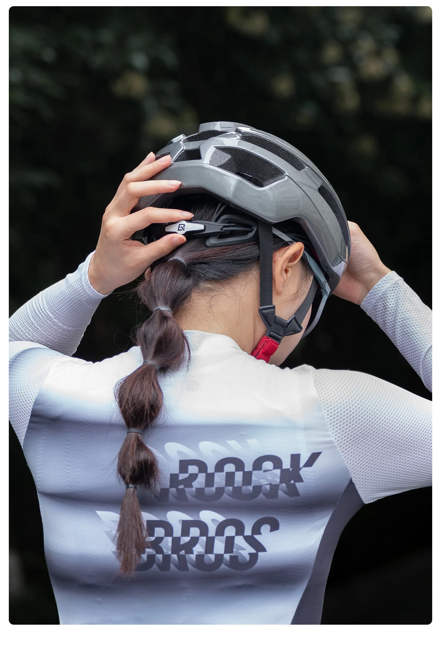 ROCKBROS Fahrradhelm ultraleicht atmungsaktiv integrierter Helm verstellbar mit Magnetverschluss Kopfschutz beim Radfahren Sicherheitshelm – Detail 19