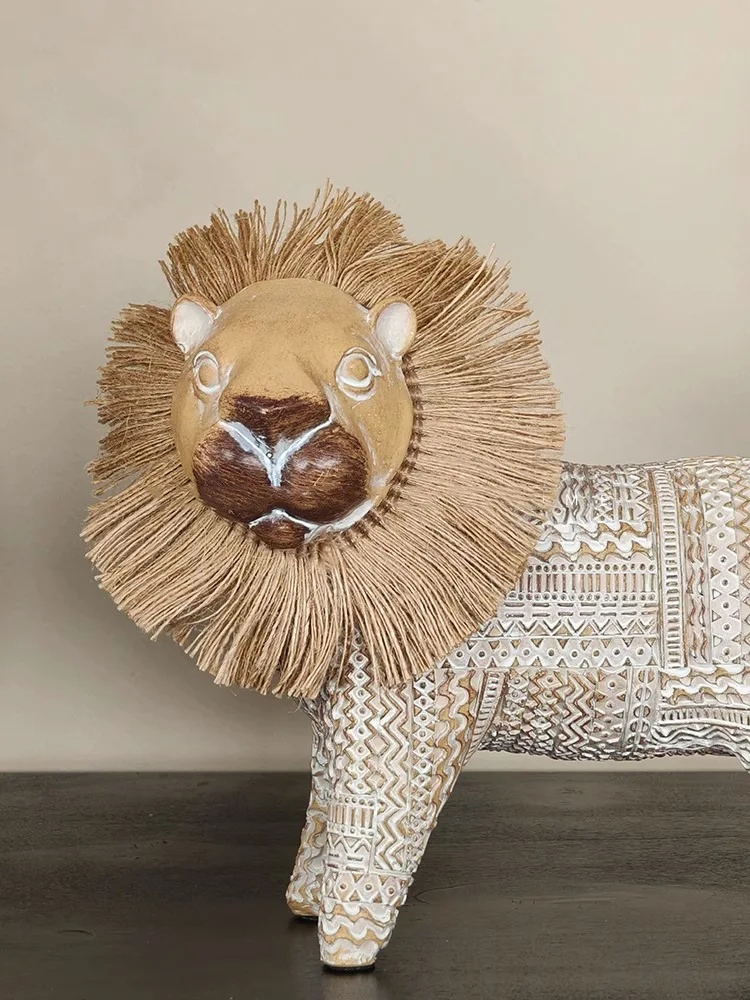 Aqumotic Fair Lion Animal Ornaments Wabi Sabi Style Art, Living Room Study Bedroom Decorations Winnie Lion Ornament